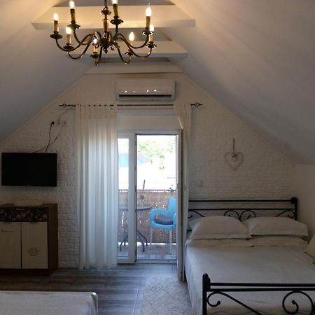 Apartments Idila Bela Crkva  Zewnętrze zdjęcie