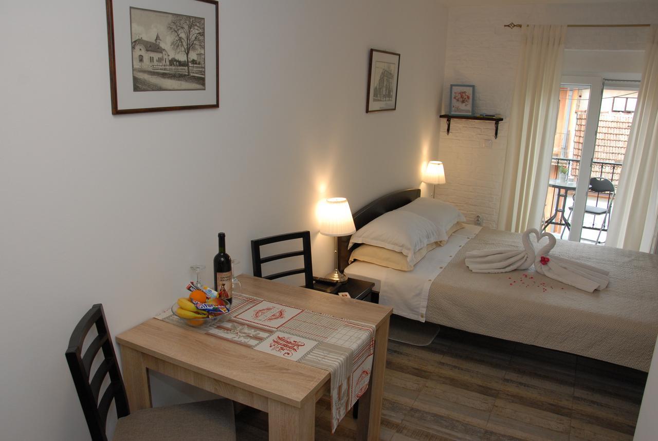 Apartments Idila Bela Crkva  Zewnętrze zdjęcie